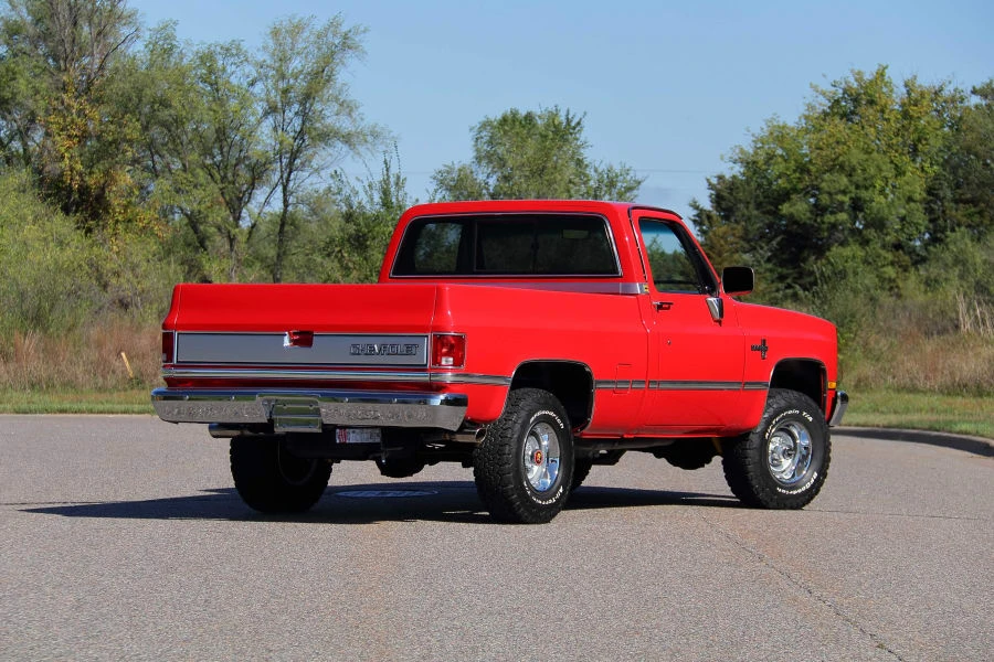 1987 Chevrolet C/K 3rd Gen - Image 3 of 31