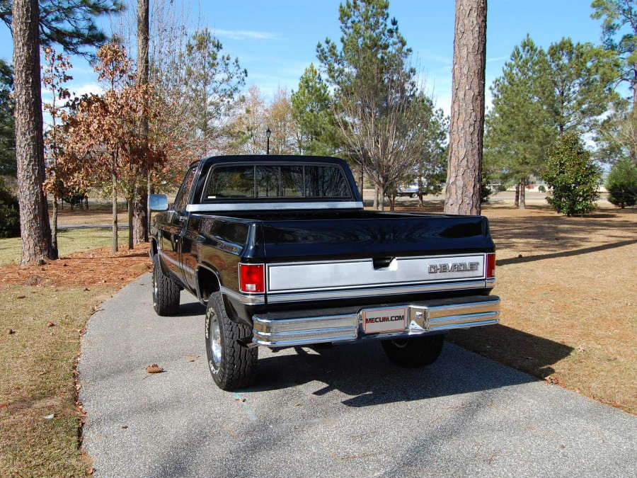1987 Chevrolet C/K 3rd Gen - Image 3 of 9