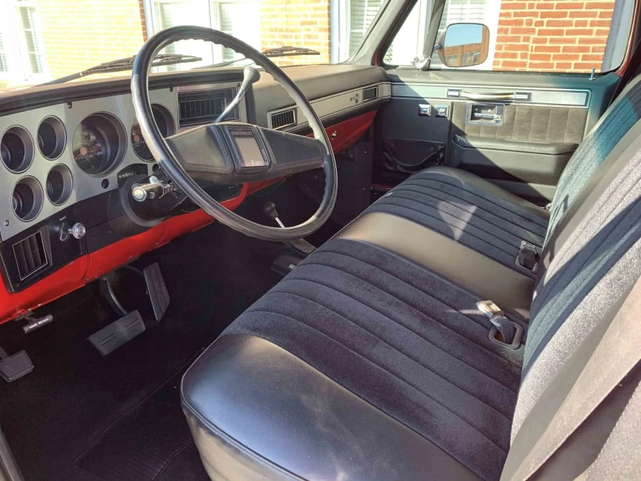 1987 Chevrolet C/K 3rd Gen - Image 4 of 10