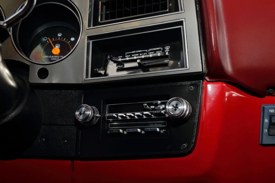 1987 Chevrolet C/K 3rd Gen - Image 24 of 31