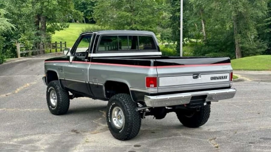 1987 Chevrolet C/K 3rd Gen - Image 3 of 26