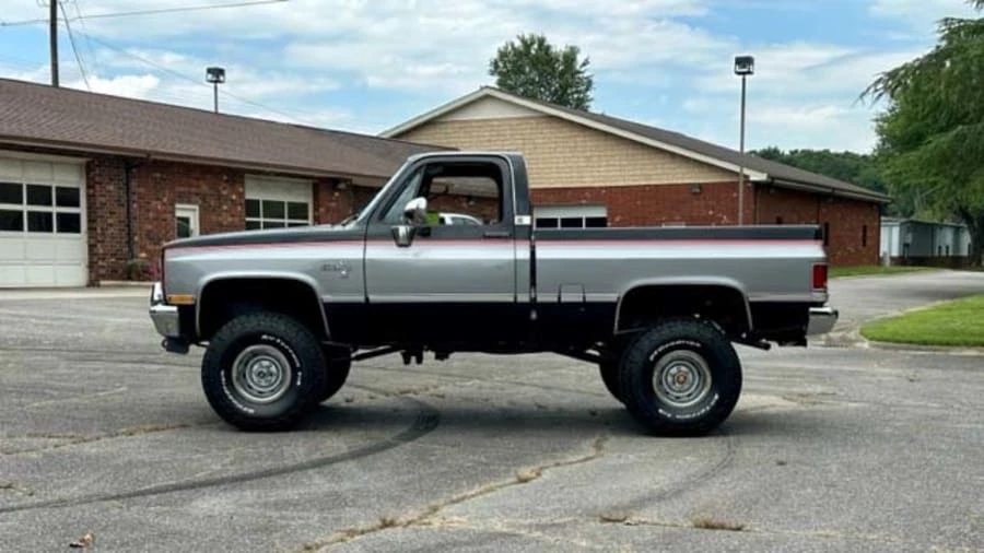 1987 Chevrolet C/K 3rd Gen - Image 6 of 26