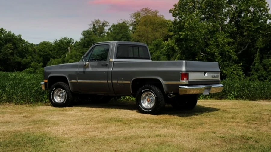 1987 Chevrolet C/K 3rd Gen - Image 2 of 31