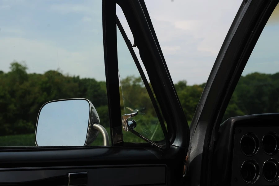 1987 Chevrolet C/K 3rd Gen - Image 14 of 31