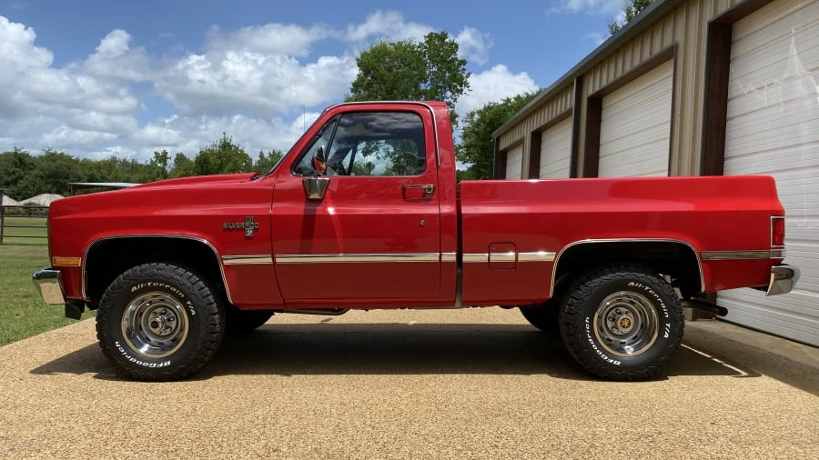 1987 Chevrolet C/K 3rd Gen - Image 2 of 23