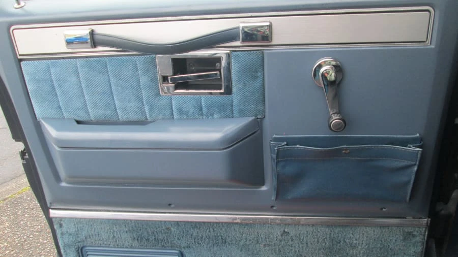 1987 Chevrolet Silverado - Image 7 of 12