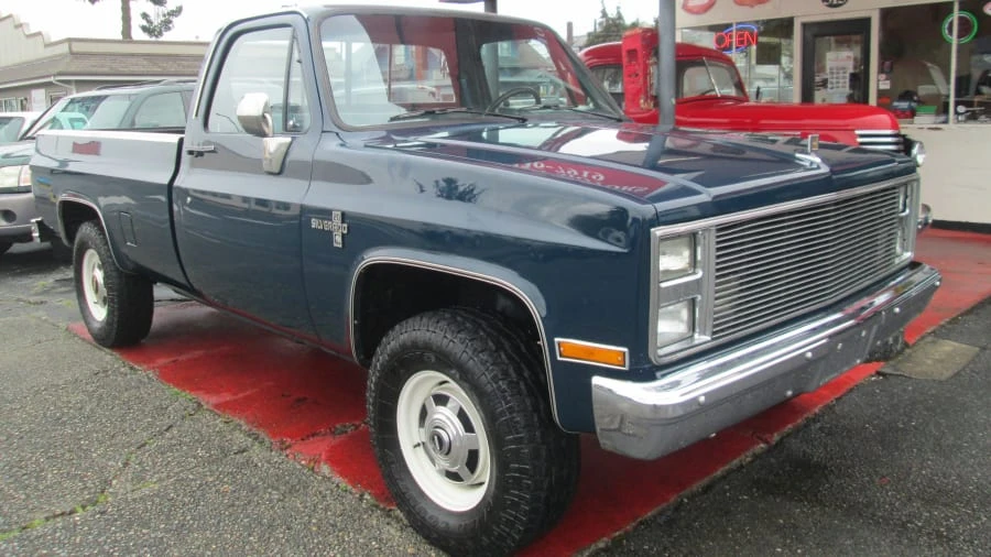 1987 Chevrolet Silverado - Image 12 of 12
