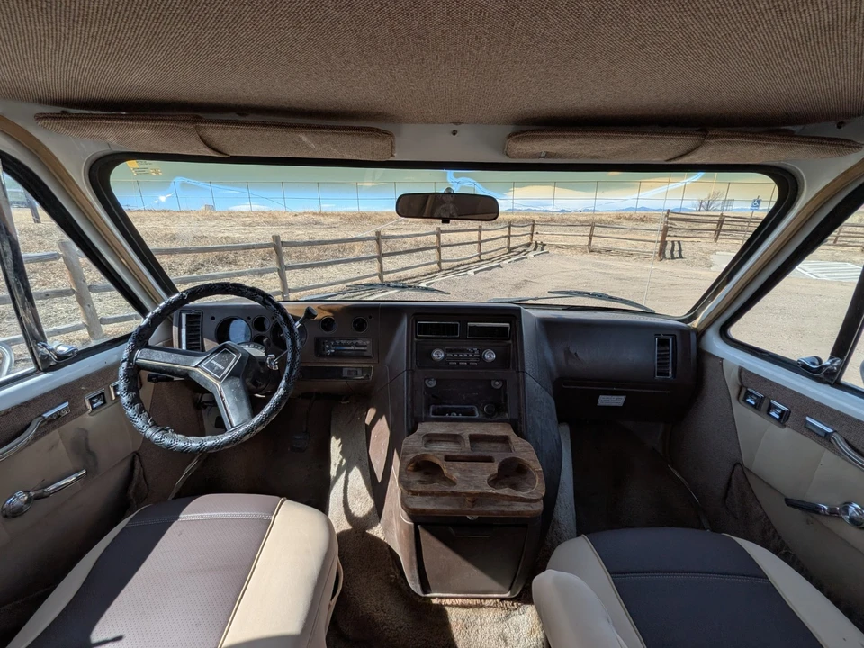 1987 Chevrolet G-Series Van - Image 14 of 21
