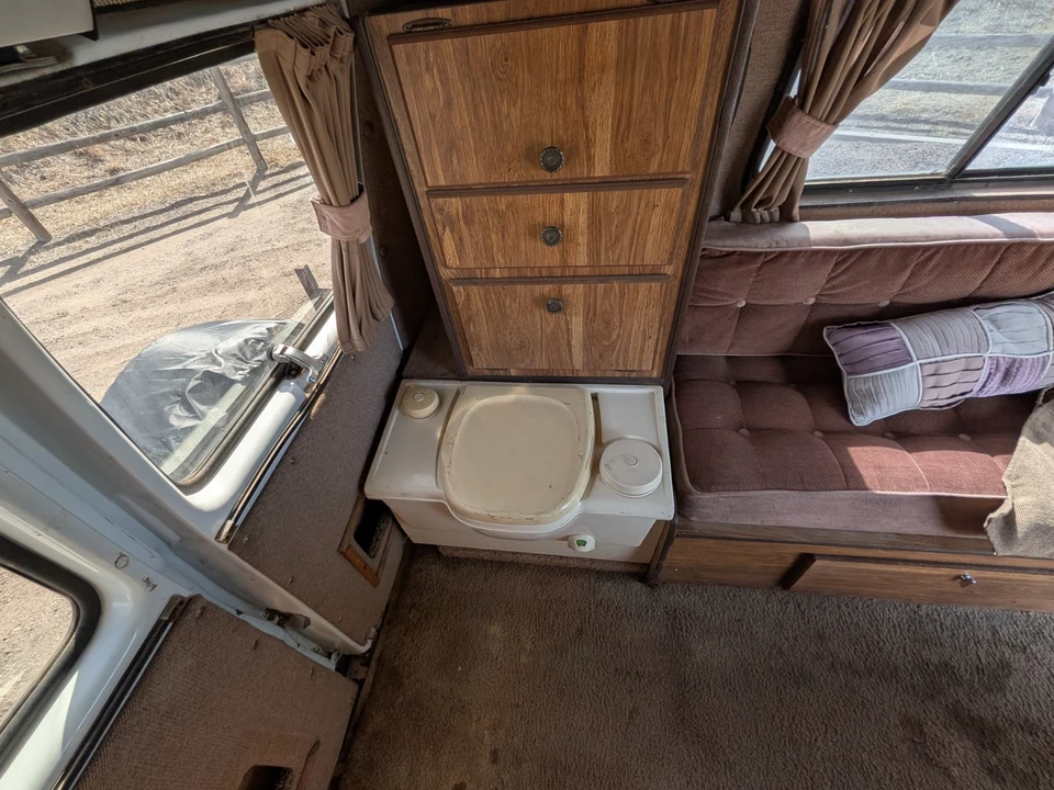 1987 Chevrolet G-Series Van - Image 19 of 21