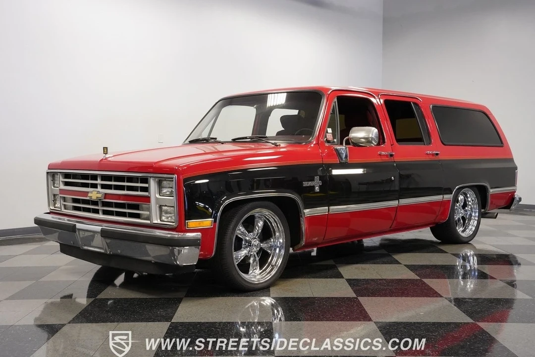1987 Chevrolet Suburban 7th Gen - Image 6 of 21