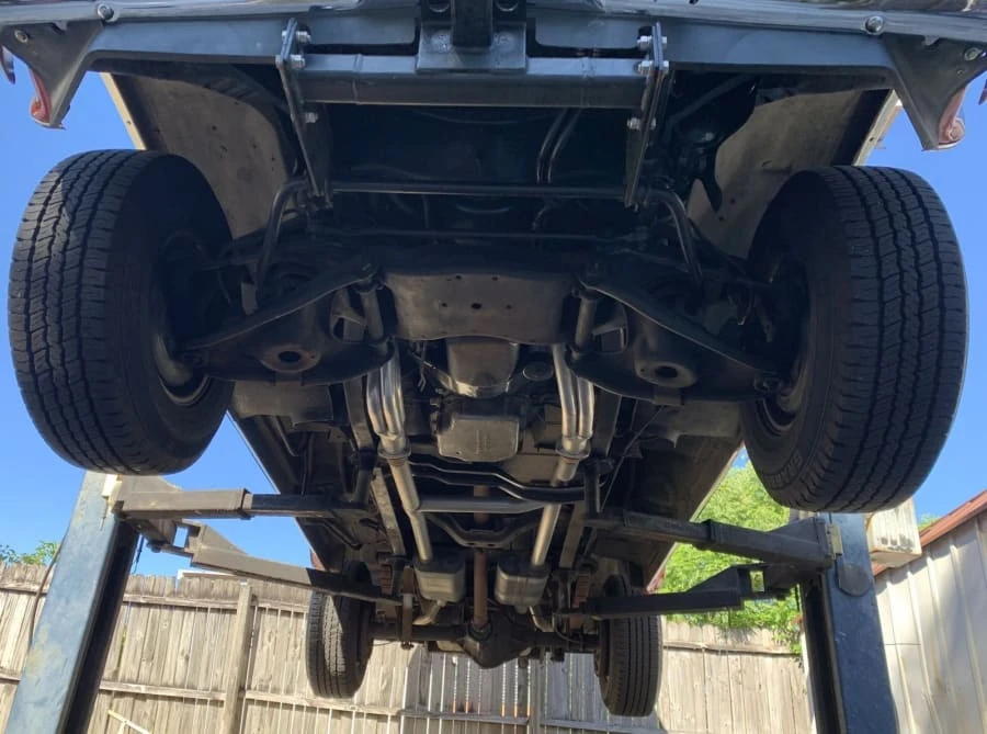 1987 Chevrolet Suburban 7th Gen - Image 16 of 16