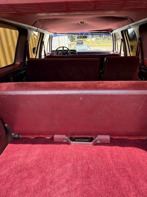 1987 Chevrolet Suburban 7th Gen - Image 21 of 21