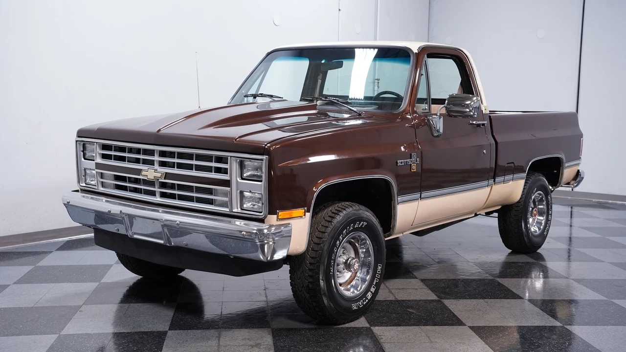 1987 Chevrolet C/K 3rd Gen - Image 5 of 12