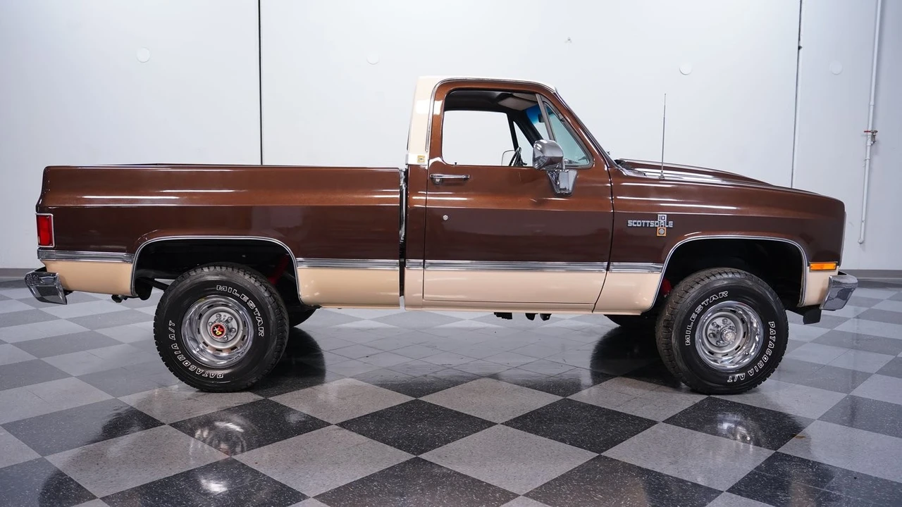 1987 Chevrolet C/K 3rd Gen - Image 12 of 12
