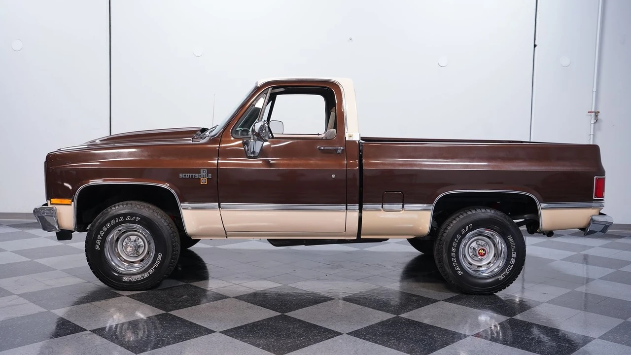 1987 Chevrolet C/K 3rd Gen - Image 2 of 12
