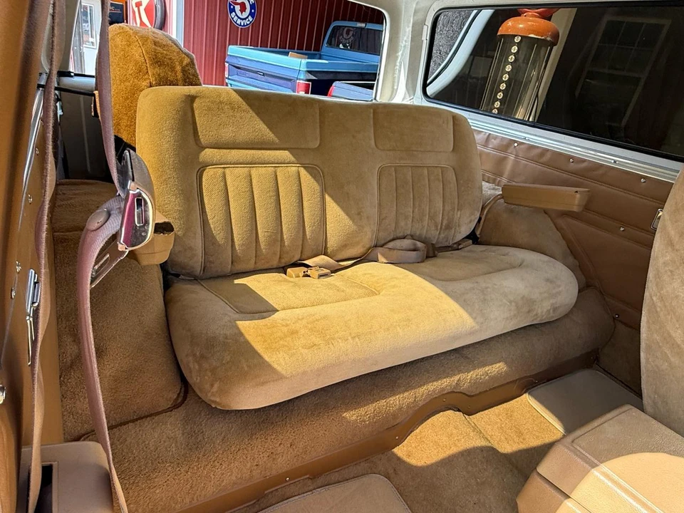 1987 Chevrolet K5 Blazer 2nd Gen - Image 15 of 31