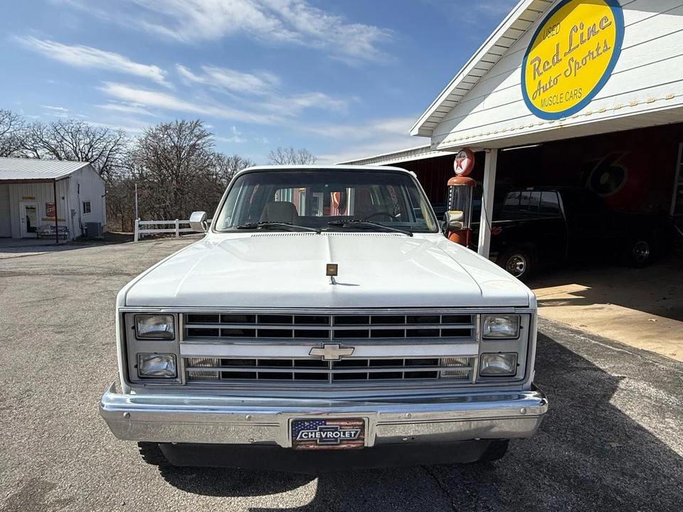 1987 Chevrolet K5 Blazer 2nd Gen - Image 7 of 31