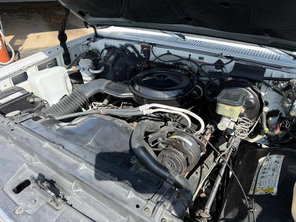 1987 Chevrolet K5 Blazer 2nd Gen - Image 9 of 31