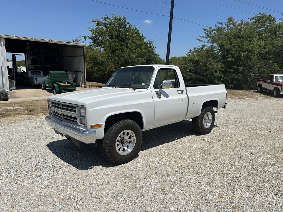1987 Chevrolet C/K 3rd Gen - Image 8 of 31