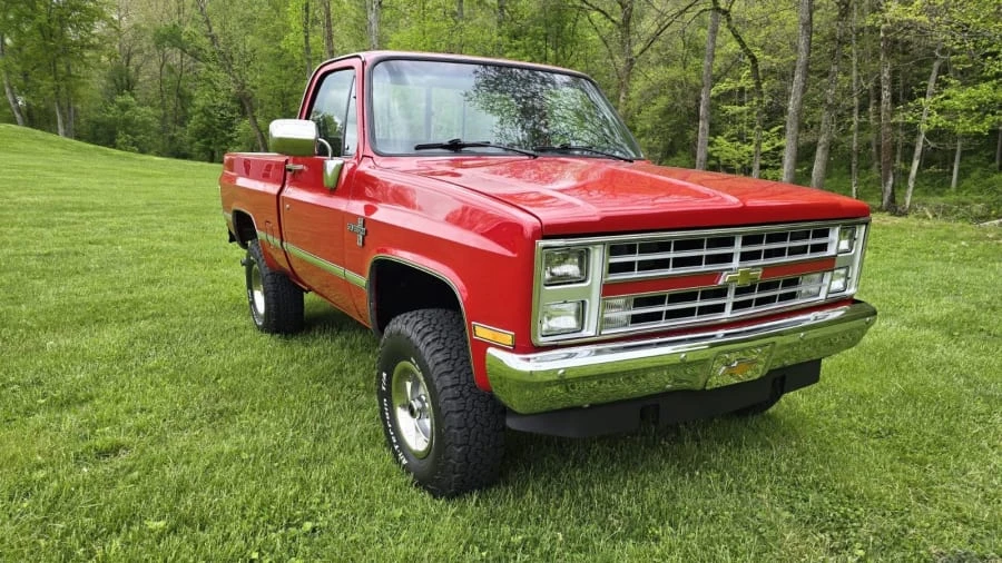 1987 Chevrolet C/K 3rd Gen - Image 3 of 31