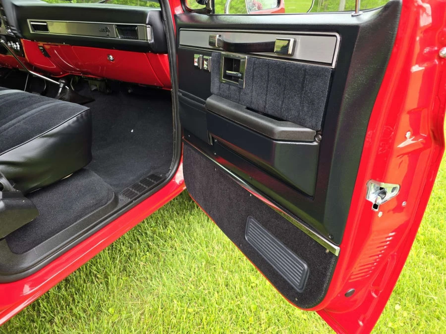 1987 Chevrolet C/K 3rd Gen - Image 14 of 31