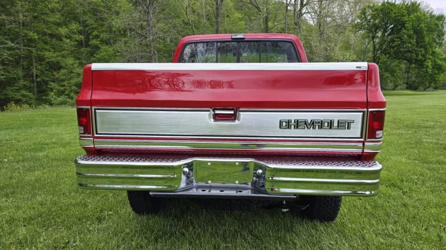 1987 Chevrolet C/K 3rd Gen - Image 4 of 31