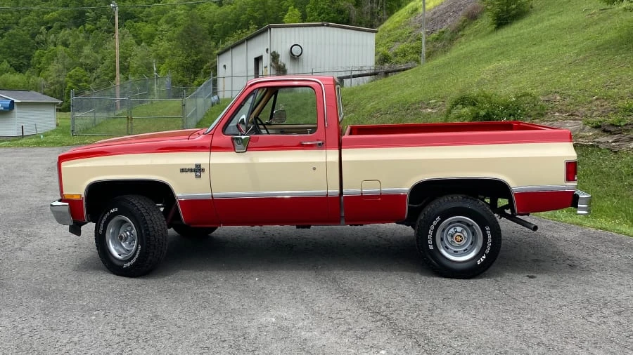 1987 Chevrolet C/K 3rd Gen - Image 2 of 4