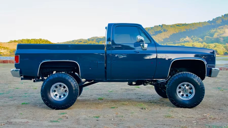1987 Chevrolet C/K 3rd Gen - Image 2 of 19