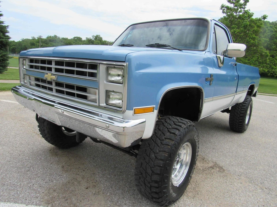 1987 Chevrolet C/K 3rd Gen - Image 3 of 31