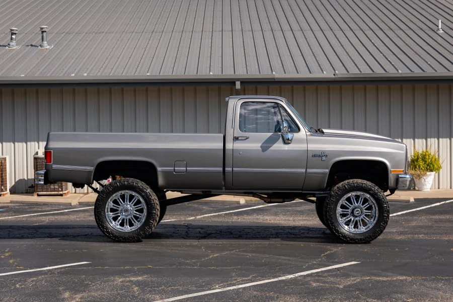 1987 Chevrolet C/K 3rd Gen - Image 11 of 31