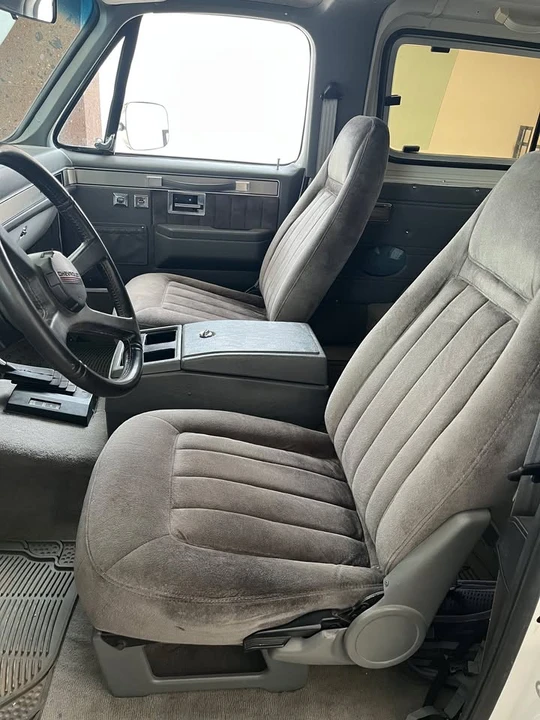 1987 Chevrolet K5 Blazer 2nd Gen - Image 11 of 20