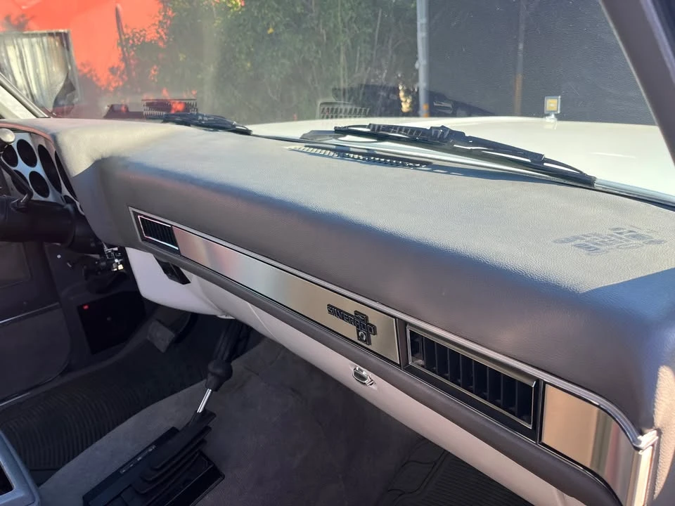 1987 Chevrolet K5 Blazer 2nd Gen - Image 6 of 20