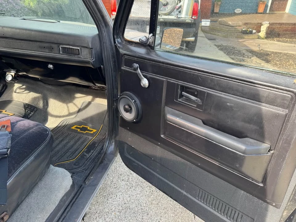 1987 Chevrolet C/K 3rd Gen - Image 8 of 10