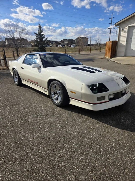 1987 Chevrolet Camaro 3rd Gen - Image 3 of 12