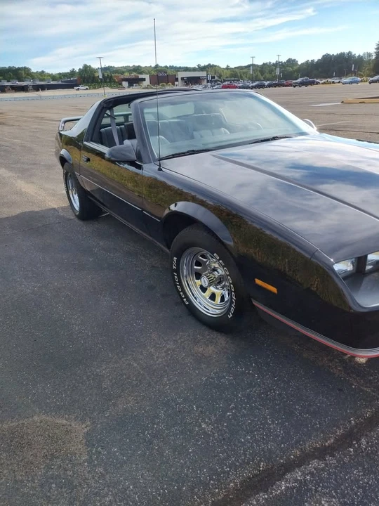 1987 Chevrolet Camaro 3rd Gen - Image 3 of 14