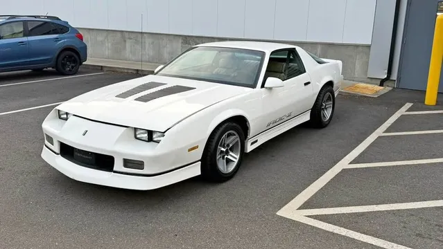 1987 Chevrolet Camaro IROC-Z