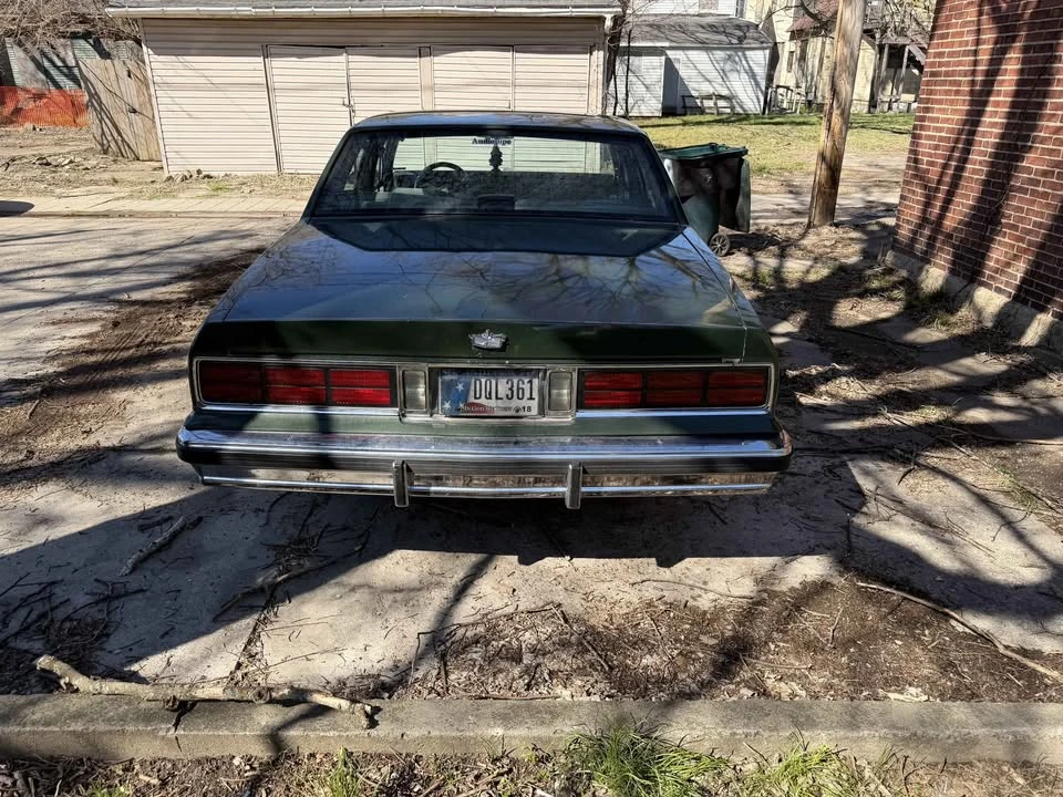1987 Chevrolet Caprice - Image 3 of 8
