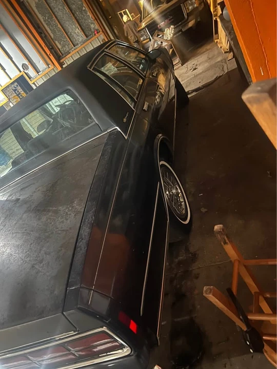 1987 Chevrolet Caprice - Image 10 of 11