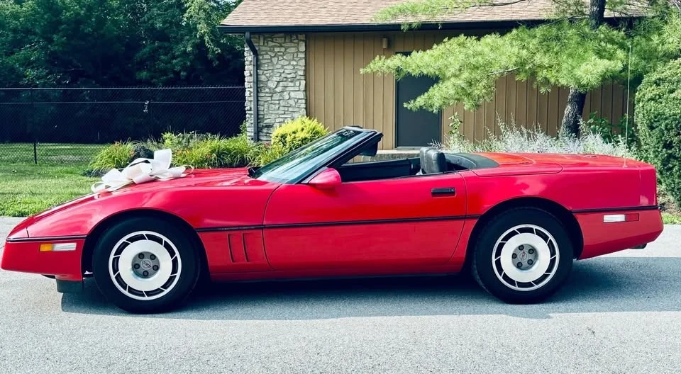 1987 Chevrolet Corvette C4 - Image 14 of 20