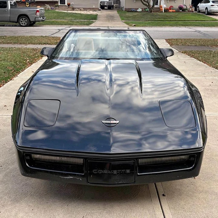 1987 Chevrolet Corvette C4 - Image 1 of 7