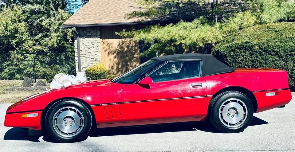1987 Chevrolet Corvette C4 - Image 7 of 20