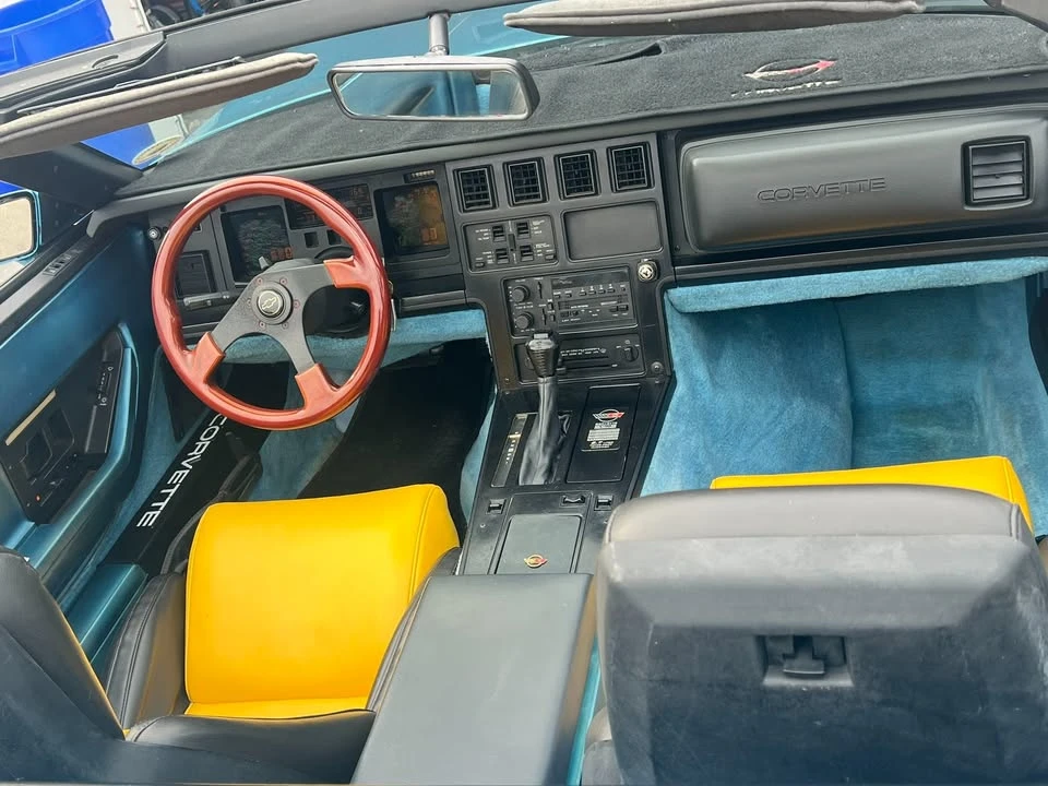 1987 Chevrolet Corvette C4 - Image 5 of 11