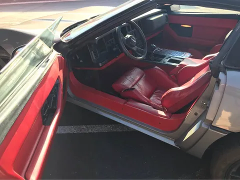 1987 Chevrolet Corvette C4 - Image 2 of 12