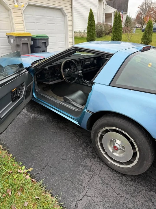 1987 Chevrolet Corvette C4 - Image 2 of 5