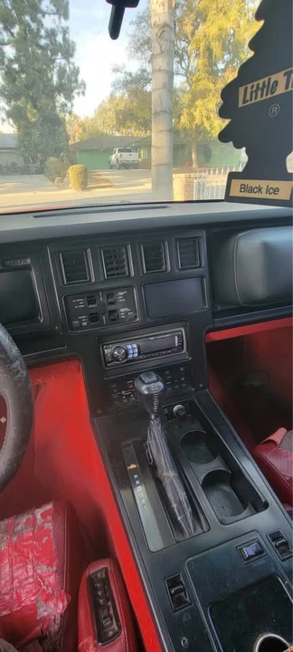 1987 Chevrolet Corvette C4 - Image 3 of 5