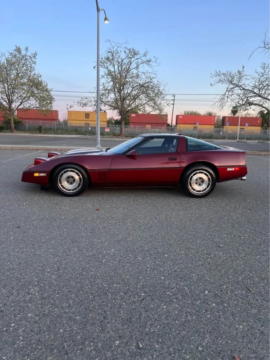 1987 Chevrolet Corvette C4 - Image 10 of 20