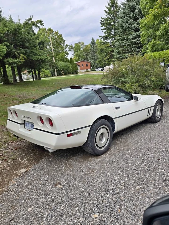 1987 Chevrolet Corvette C4 - Image 1 of 12