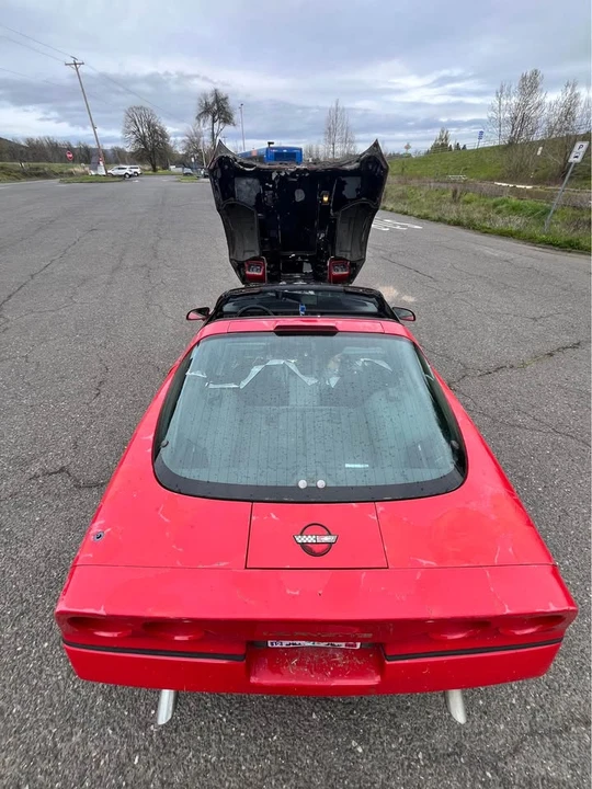 1987 Chevrolet Corvette C4 - Image 12 of 20