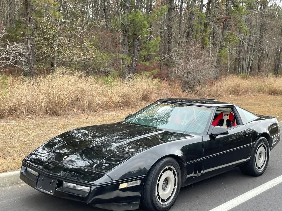 1987 Chevrolet Corvette C4 - Image 2 of 12