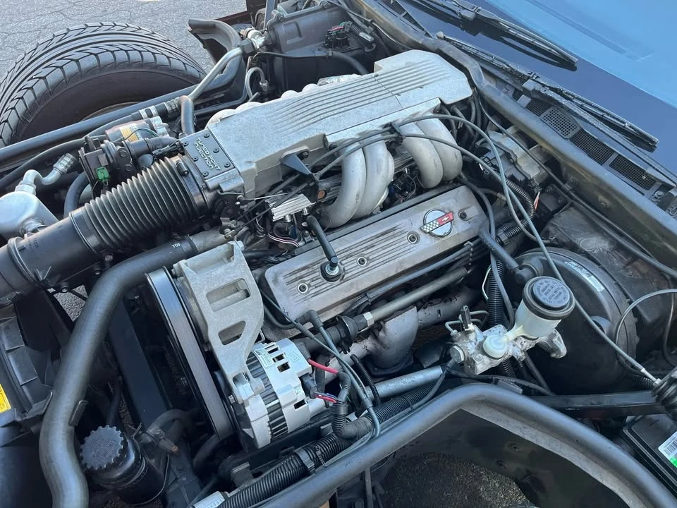 1987 Chevrolet Corvette C4 - Image 18 of 20